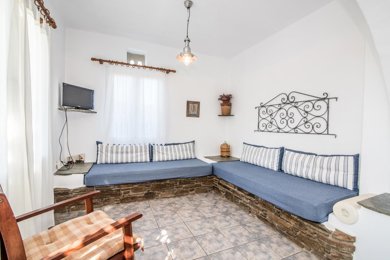 Albatross Holiday Apartments Agios Sostis  Exterior photo