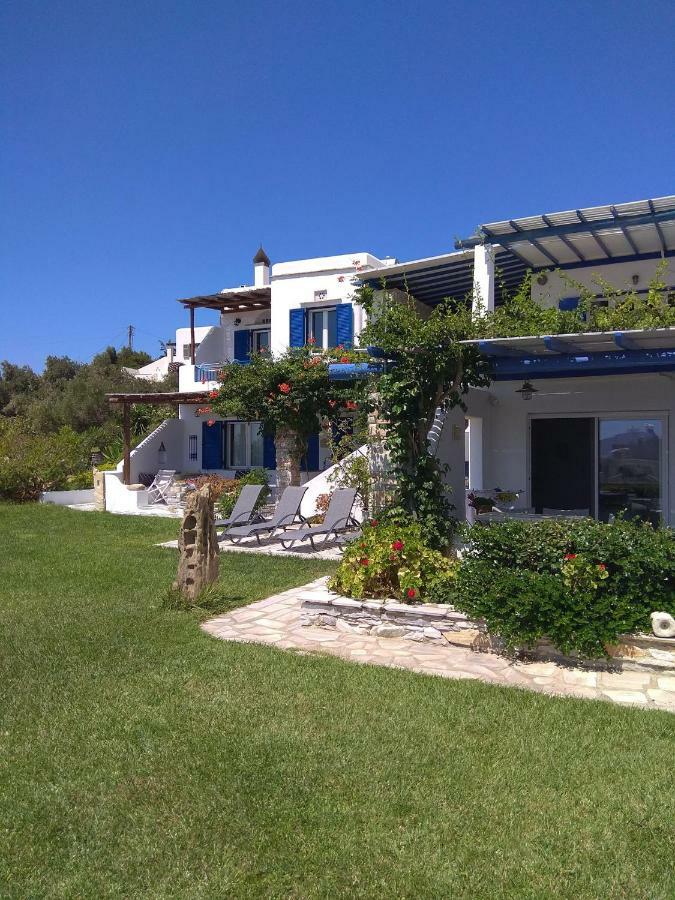 Albatross Holiday Apartments Agios Sostis  Exterior photo